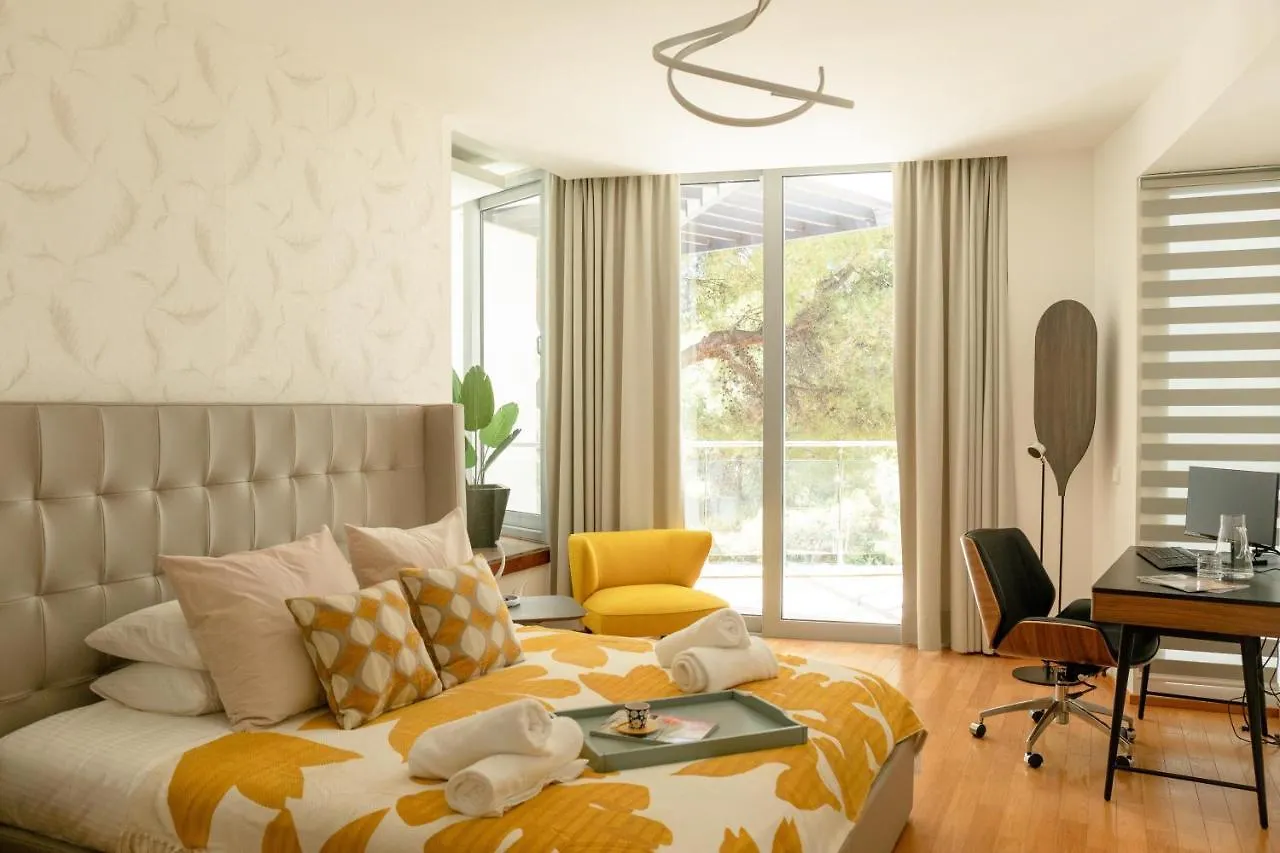 Luxurious 2 Bedroom Townhouse In Sierra Blanca Marbella