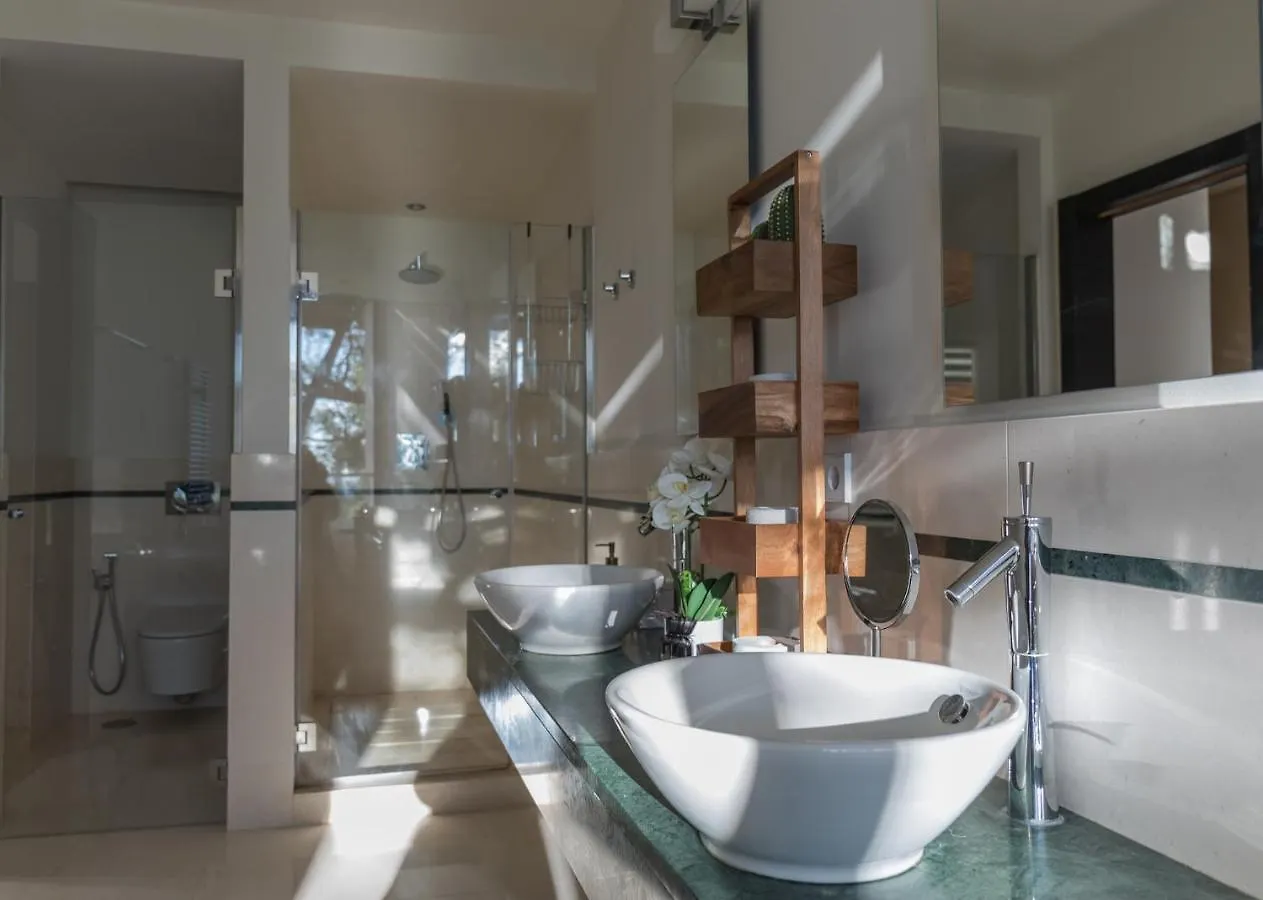 Luxurious 2 Bedroom Townhouse In Sierra Blanca Marbella Holiday home