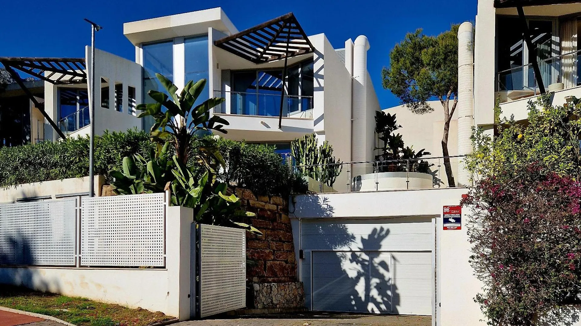 Luxurious 2 Bedroom Townhouse In Sierra Blanca Marbella Holiday home