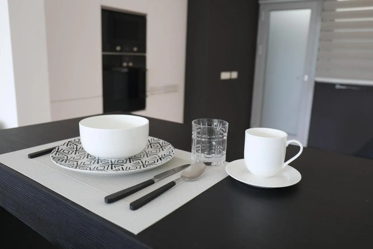 Luxurious 2 Bedroom Townhouse In Sierra Blanca Marbella